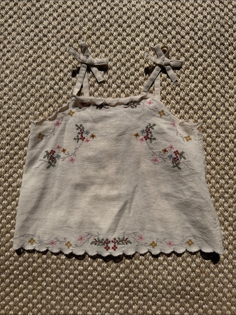 Zara Bohemian Cream Floral Embroidered Tie-Strap Tank size 6 years